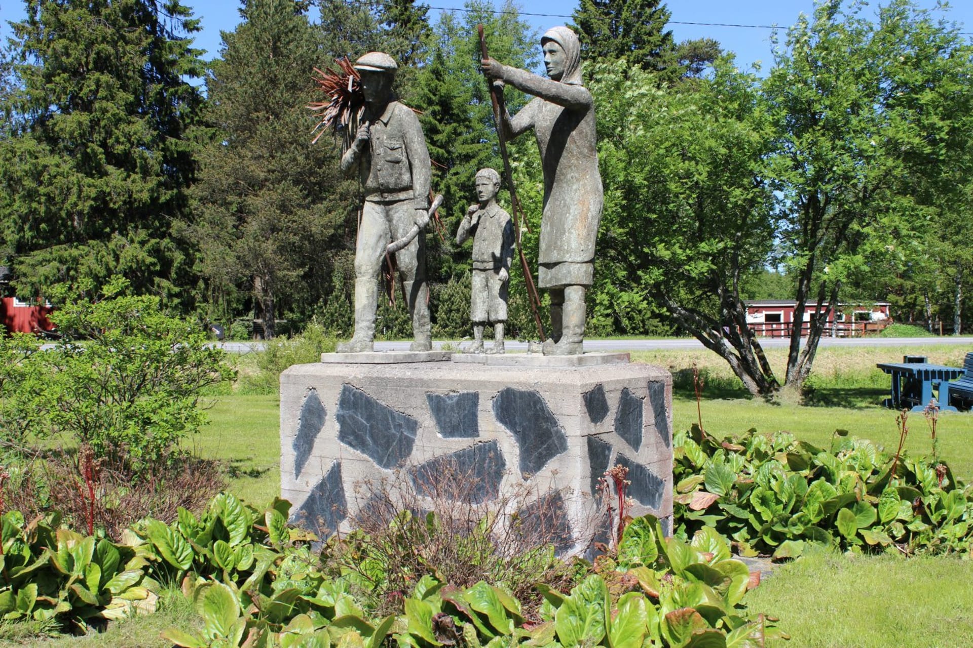 parkinkiskojan-patsas-visit-raahe